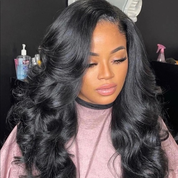 HP 4/9 🎉- 22” BLACK BODY WAVY 100% HUMAN HAIR LACE FRONT WIG
